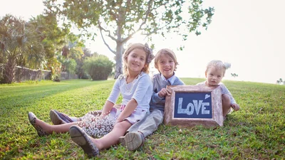 Трогательные поздравления с Международным днем братьев и сестер, которые касаются сердца