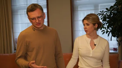 Какие книги рекомендуют Дмитрий Кулеба и его девушка Светлана Павелецкая