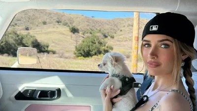 21-летняя дочь Чарли Шина призналась в зависимости от косметических процедур и пластических операций