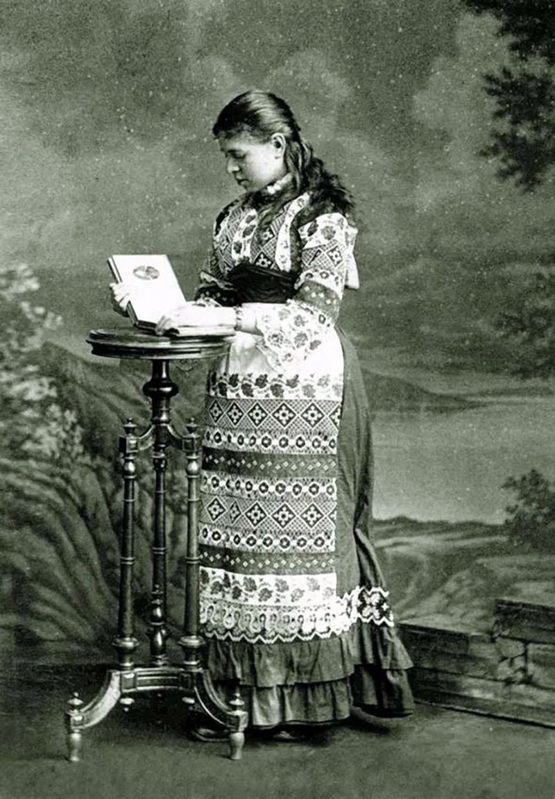 Ольга Хоружинська наречена Івана Франка. Харків, початок 1880-х років - 705854 Ольга Хоружинська наречена Івана Франка. Харків, початок 1880-х років - фото 705854