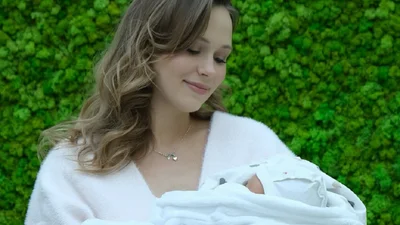 "Тонна любові": Анна Кошмал показала донечку, який виповнився місяць
