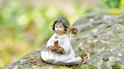 Вдохновенные поздравления с именинами Юрия и нежные открытки