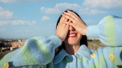 Включай, когда грустно: комедии и драмы, которые гарантированно поднимут настроение