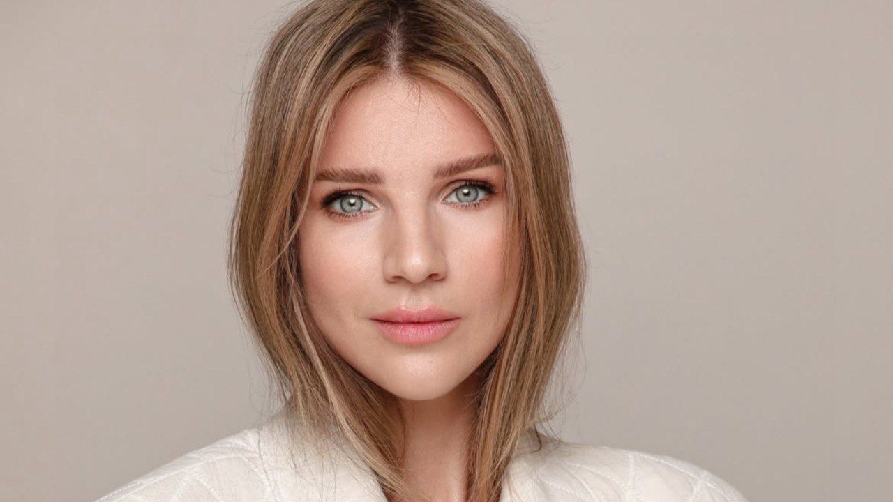 Смотреть онлайн: Ақша үшін өзіне анальный секс берген