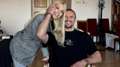 Беременная СолоХа оказалась под крапильницей из-за издевательств коллеги - все из-за слухов, что папа Цимбалюк