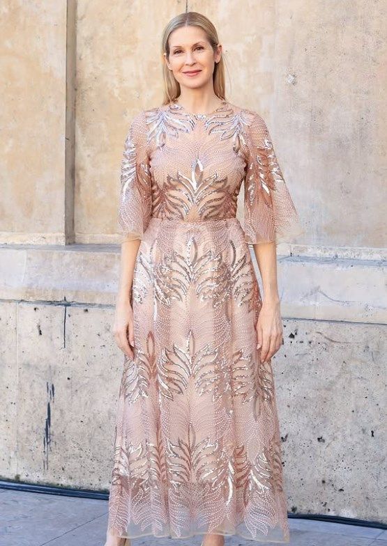 Ефектна сукня з принтом - фото 711638