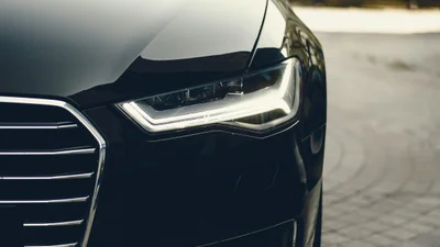 Не красные и не мини: женщины определили 10 самых лучших авто