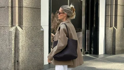 5 стильных способов носить блейзер этой весной