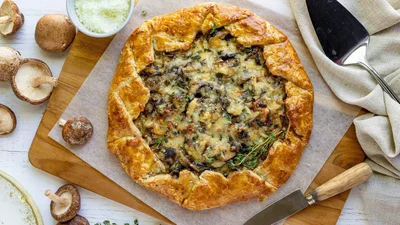 Вкуснее пиццы: готовим галету с сыром и грибами от Татьяны Литвиновой
