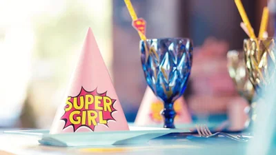 Классные поздравления с Днем рождения для твоей подруженции - яркие открытки и очень особенная проза