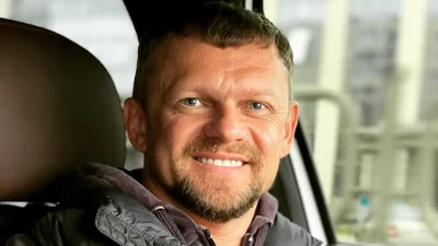 "Мобілізувався в перший місяць": зірку "Вітальки" помітили в Києві – який вигляд має актор-воїн