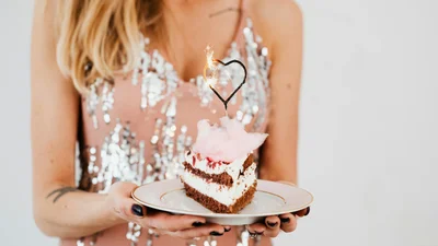 Іменини Зої: щирі привітання з Днем ангела для неймовірних дівчат