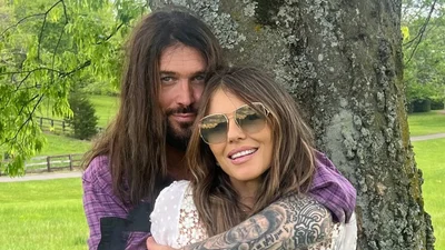 Майли Сайрус возненавидела отца за роман с бывшей Хью Гранта