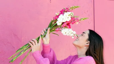 Красиві привітання з Днем ангела Ірини, що потішать іменинницю