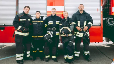 Веселые курьезы и щемящие сцены: как снимали сериал "Любовь и пламя" на СТБ