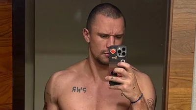 Тарас Цимбалюк в цифрах: тату, вес, рост - бонусом горячие фото актера