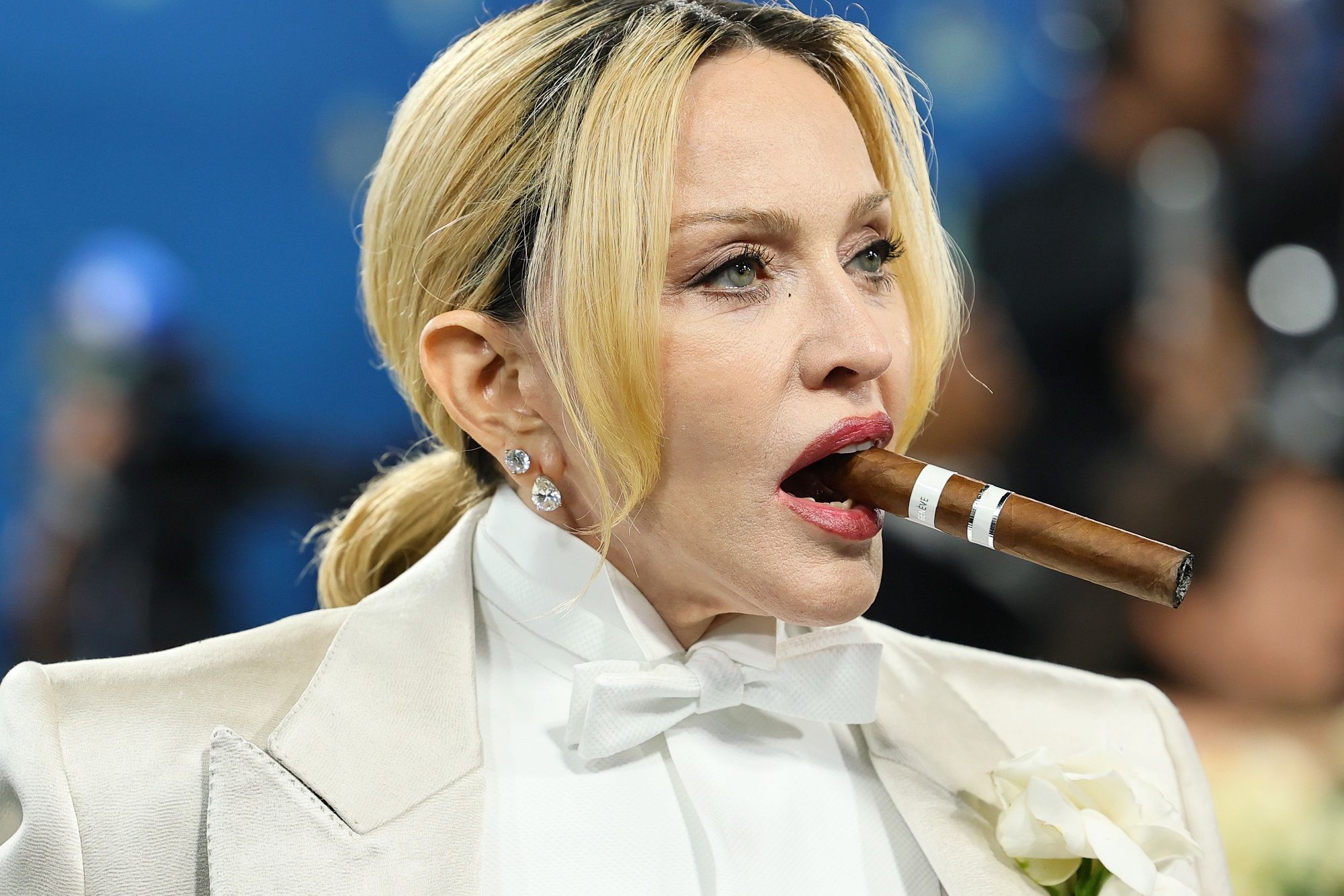 Мадонна появилась в естественной красоте на Met Gala 2025: сеть шутит, что ее пластика исчезла - 715084 Мадонна появилась в естественной красоте на Met Gala 2025: сеть шутит, что ее пластика исчезла - фото 715084