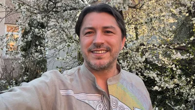 "Открыть глаза в больнице и первым увидеть ее": как Притула поздравил маму с 70-летием