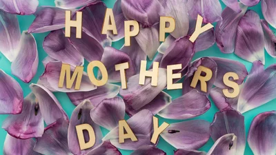 Уникальная подборка поздравлений с Днем матери 2025 - красивые открытки и проза, которые покорят сердце любой мамы