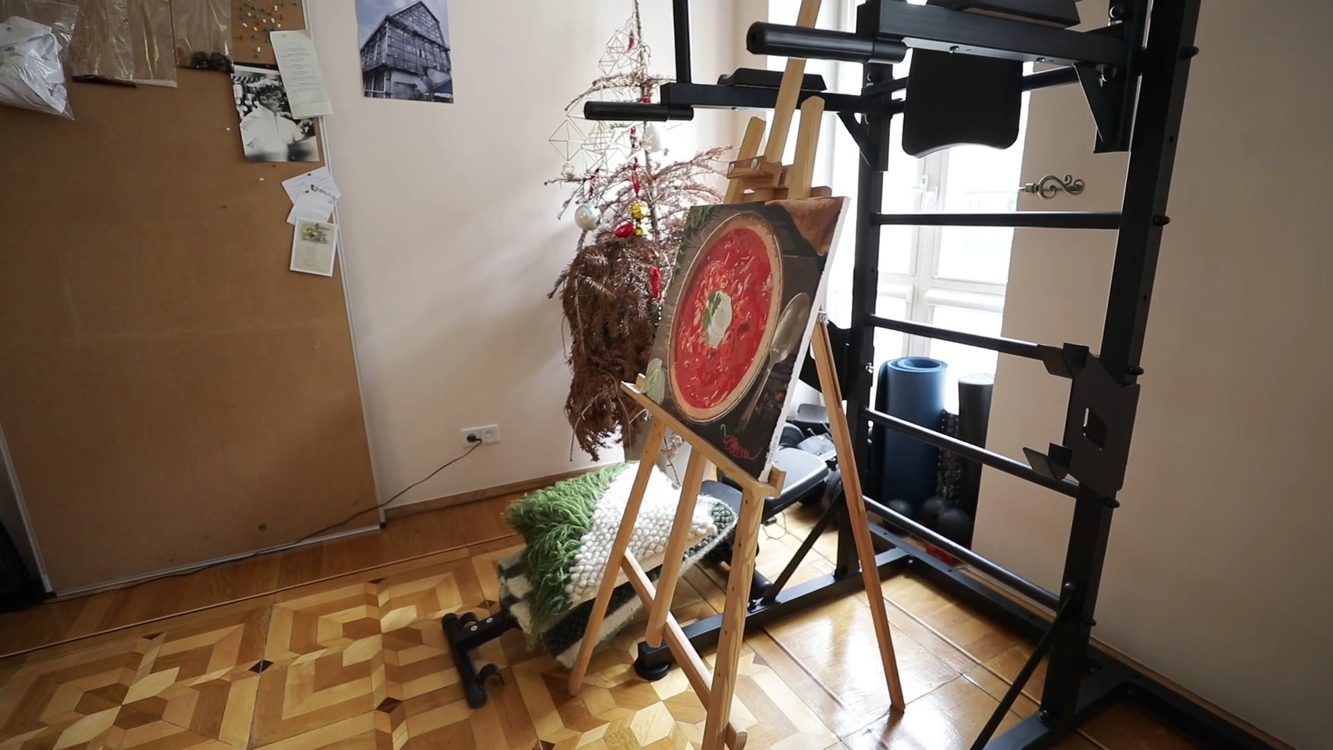 Квартира за 42 тисячі гривень у самому центрі Києва: де і як живе епатажний шеф-кухар Євген Клопотенко - 716367 Квартира за 42 тисячі гривень у самому центрі Києва: де і як живе епатажний шеф-кухар Євген Клопотенко - фото 716367