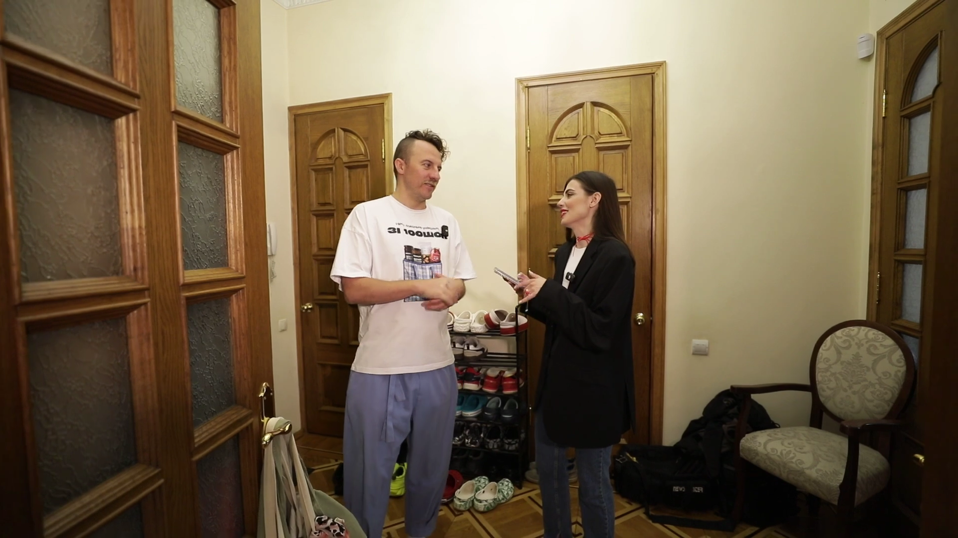 Квартира за 42 тисячі гривень у самому центрі Києва: де і як живе епатажний шеф-кухар Євген Клопотенко - 716420 Квартира за 42 тисячі гривень у самому центрі Києва: де і як живе епатажний шеф-кухар Євген Клопотенко - фото 716420