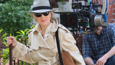 Меріл Стріп вигуляла джинси, які голлівудські стилісти одразу визнали трендом сезону