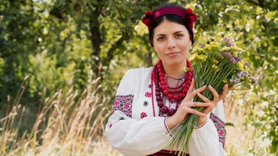 День вишиванки: красиві листівки і привітання, які дійсно хочеться надіслати