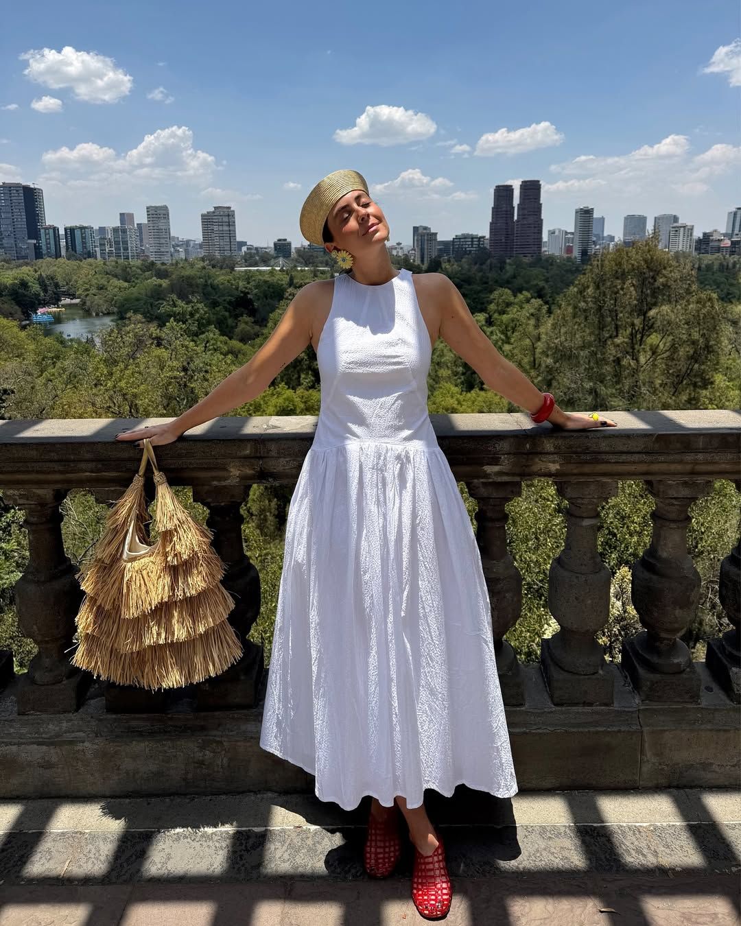 Соломенный берет - новый летний crush в гардеробе модниц - фото 718426