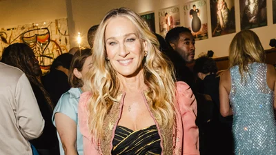 Сара Джесіка Паркер нагадала нам про забутий жакет трофі: крихітка знову закохала всіх у себе