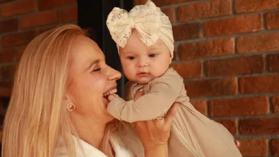Лілія Ребрик показала найменшу донечку у вишиванці: мімімішність зашкалює