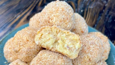 Готуємо оригінальні картопляні кульки з тунцем та сиром від Лізи Глінської