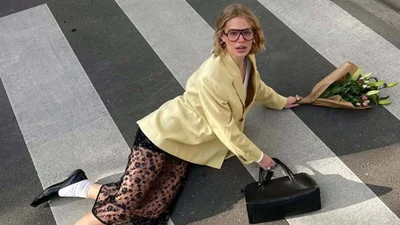 Напівпрозора спідниця - тренд сезону: дивись, як її стилізують Instagram-інфлюенсерки