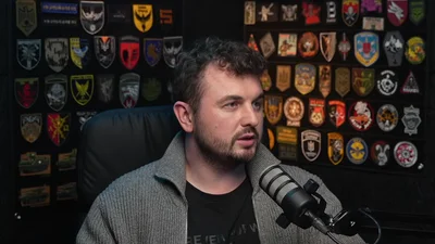 Женя Янович прокомментировал попадание дрона в свой дом