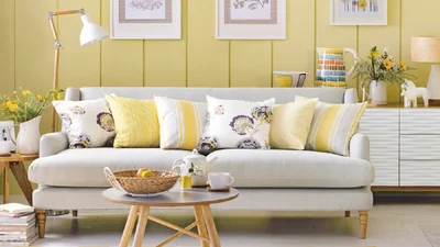 Масляно-желтый в интерьере: как использовать абсолютный цветовой хит 2025 года