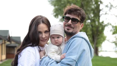 Юлія Сахневич показала зворушливі моменти з донечкою та POSITIFF - мамин травневий фотозвіт