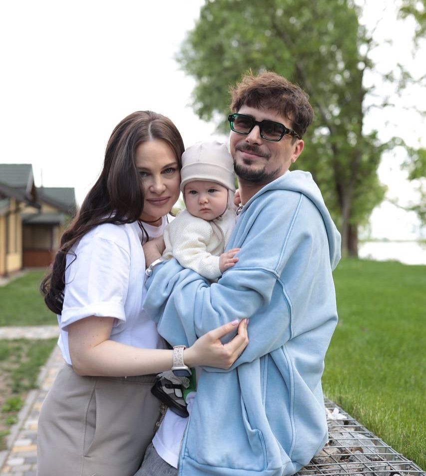 Юлія Сахневич показала зворушливі моменти з донечкою та Позитивом - фото 723925