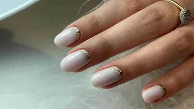 Найромантичніший манікюр 2025: що таке "нігті принцеси"