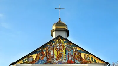 Особливі привітання з Зеленими святами 2025 - листівки та коротка проза для настрою