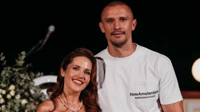 Зачем Тарас Цимбалюк показал голую задницу Денисенко - пара вообще не стесняется друг друга