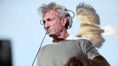 Шон Пенн и "Война глазами животных": американский актер открыл премьеру украинского фильма