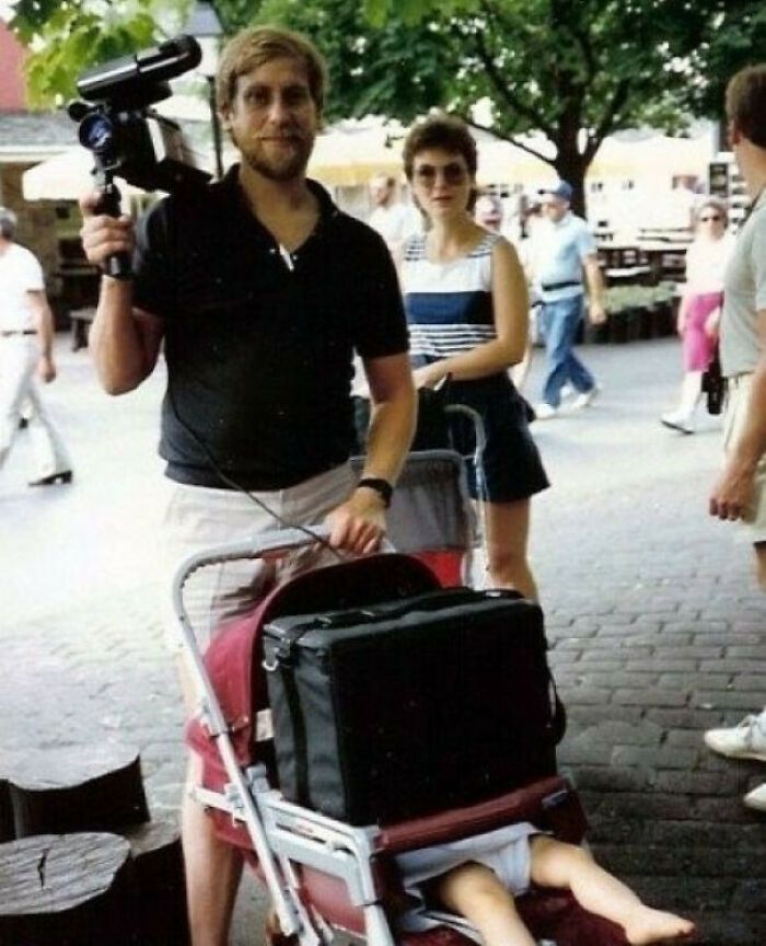 Що тут вбіса коїться: це дивні дитячі фотографії, які хочеться розбачити - 729499 Що тут вбіса коїться: це дивні дитячі фотографії, які хочеться розбачити - фото 729499