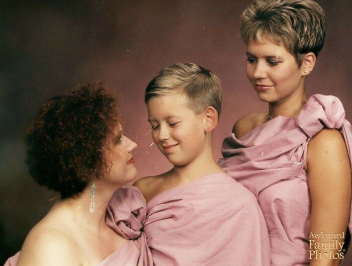 Що тут вбіса коїться: це дивні дитячі фотографії, які хочеться розбачити - 729502 Що тут вбіса коїться: це дивні дитячі фотографії, які хочеться розбачити - фото 729502