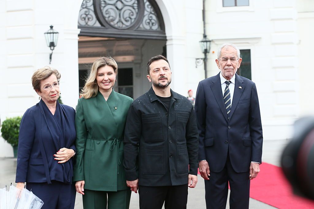 Президентські подружжя України і Австрії. - фото 731560