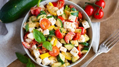 Салат із кабачками, який ти готуватимеш щодня влітку