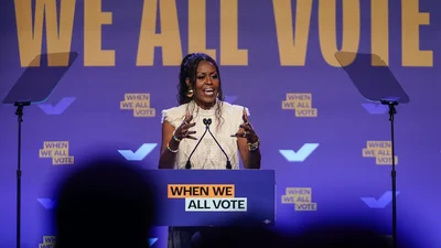 Мішель Обама з доньками проводить відпустку на Майорці без Барака на тлі чуток про розрив