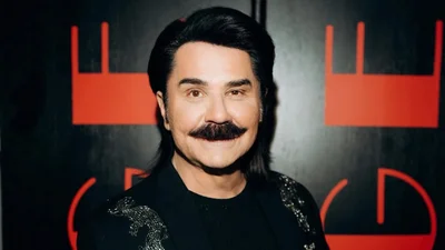 Павел Зибров публично признался в любви - пара показала романтическое видео