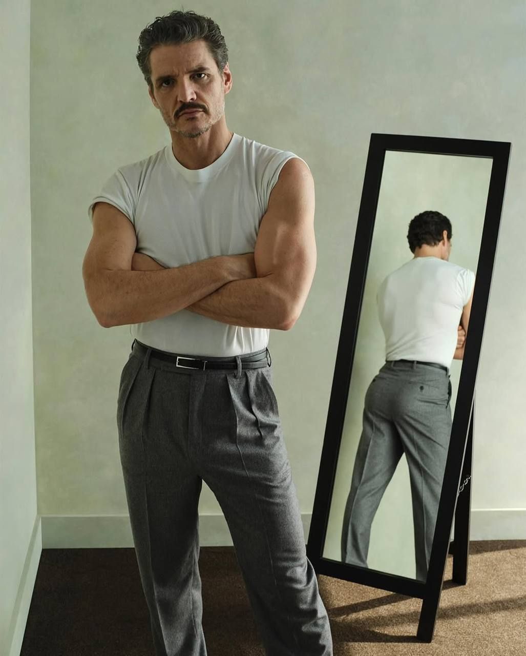 Педро Паскаль зробив гарячу фотосесію для Vanity Fair  - фото 734479