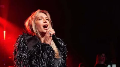 Віра Брежнєва ледь не впала під час виконання російськомовної пісні під фонограму