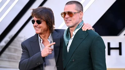 Актеры с Оскарами: объятия Питта и Круза на красной дорожке – дешевая постановка