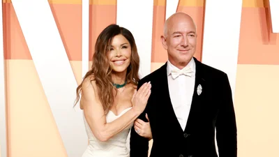Джефф Безос женится в Венеции за $20 миллионов, но все в шоке от приглашения: "Что это за д*рьмо из Picsart"